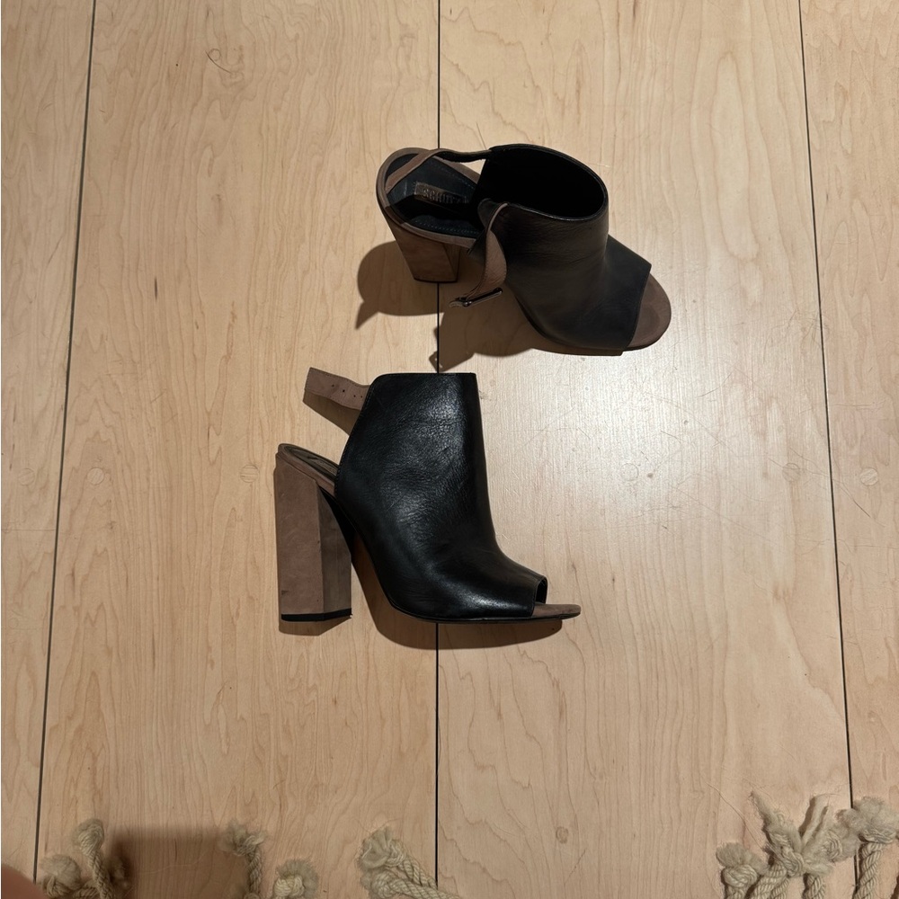 SCHUTZ Black and Brown Mules